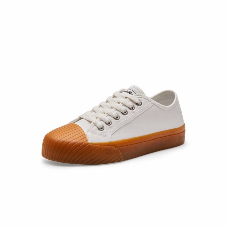 Rockfish Vintage 702 Canvas Trainer With Shell Shaped Toe Cap Women's Low-Top Sneakers White | UPJ4141VY