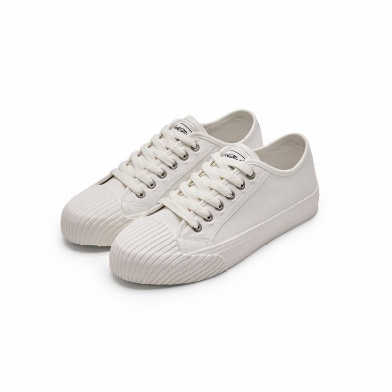Rockfish Vintage 702 Canvas Trainer With Shell Shaped Toe Cap Women's Low-Top Sneakers White | VPW1769OI
